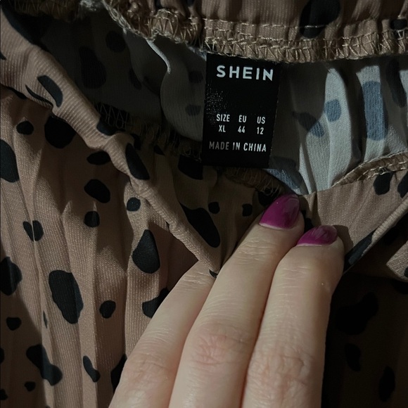 SHEIN Brown and Black Patterned Midi Skirt - Picture 2 of 4